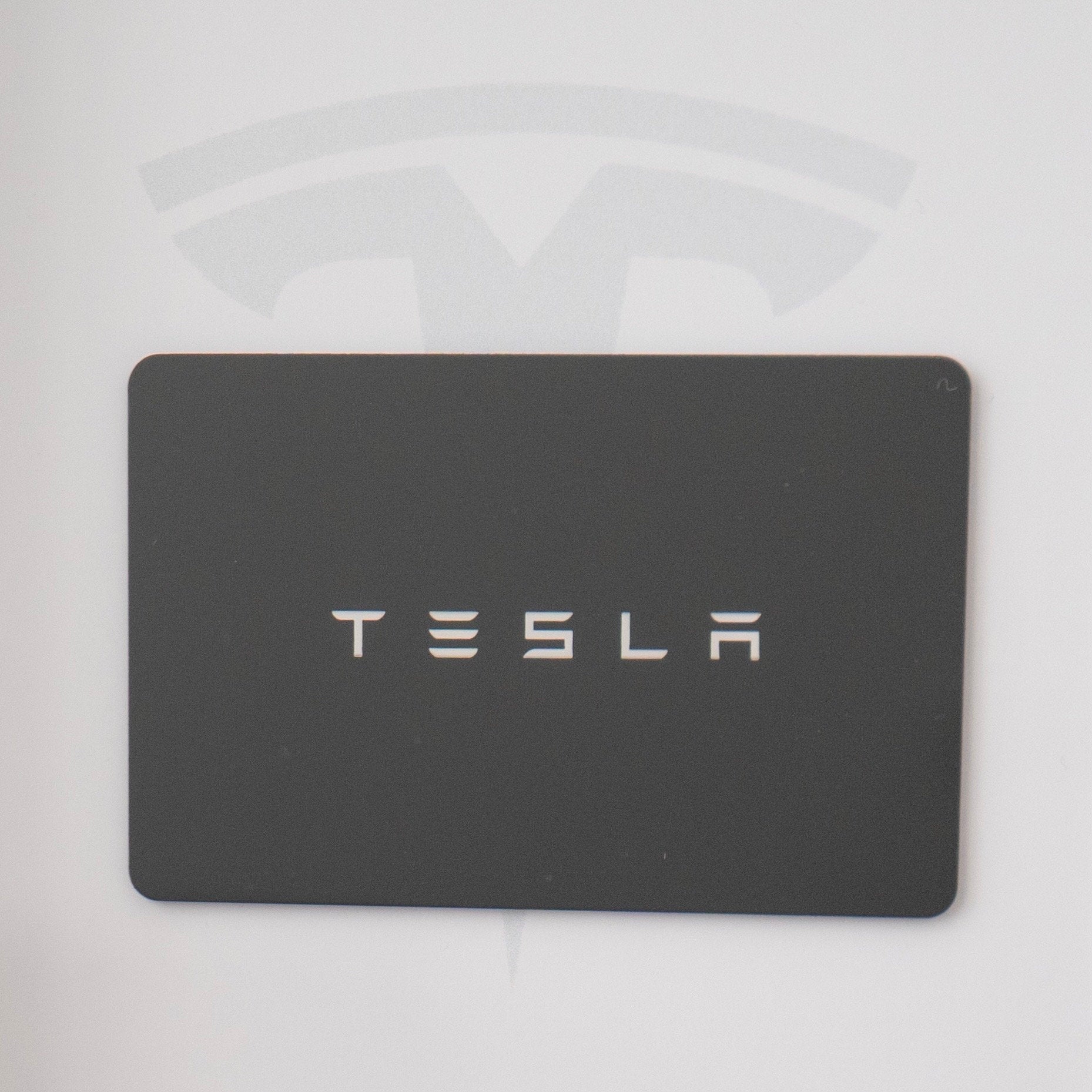Clé de Tesla Encadrée - QR Code
