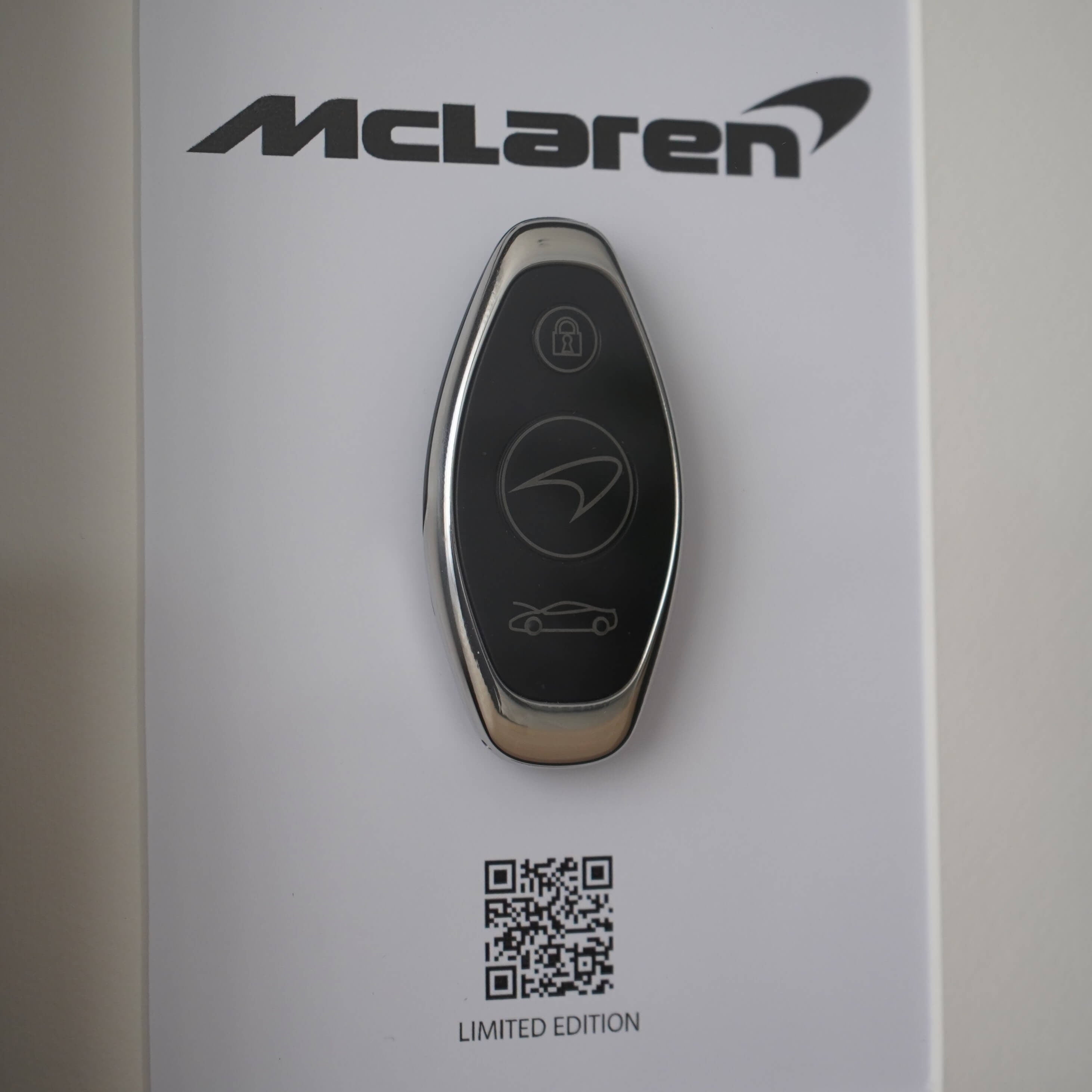 McLaren decoration - Mclaren 720s key - QR Code Certificate of authenticity