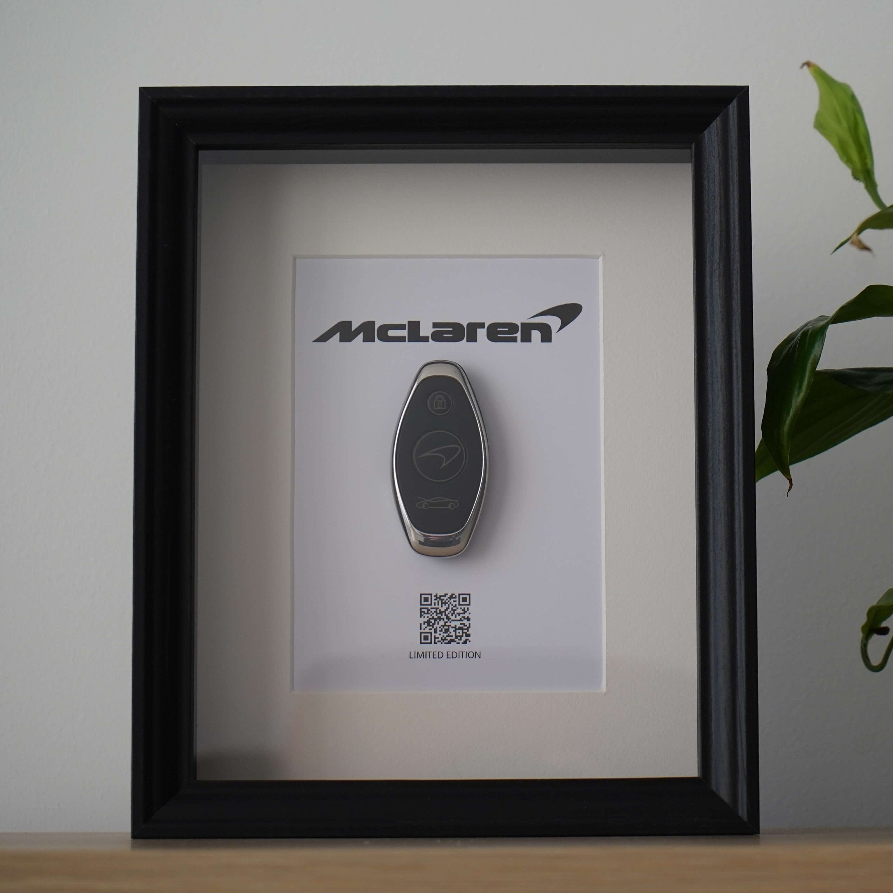 McLaren decoration - Mclaren 720s key - QR Code Certificate of authenticity